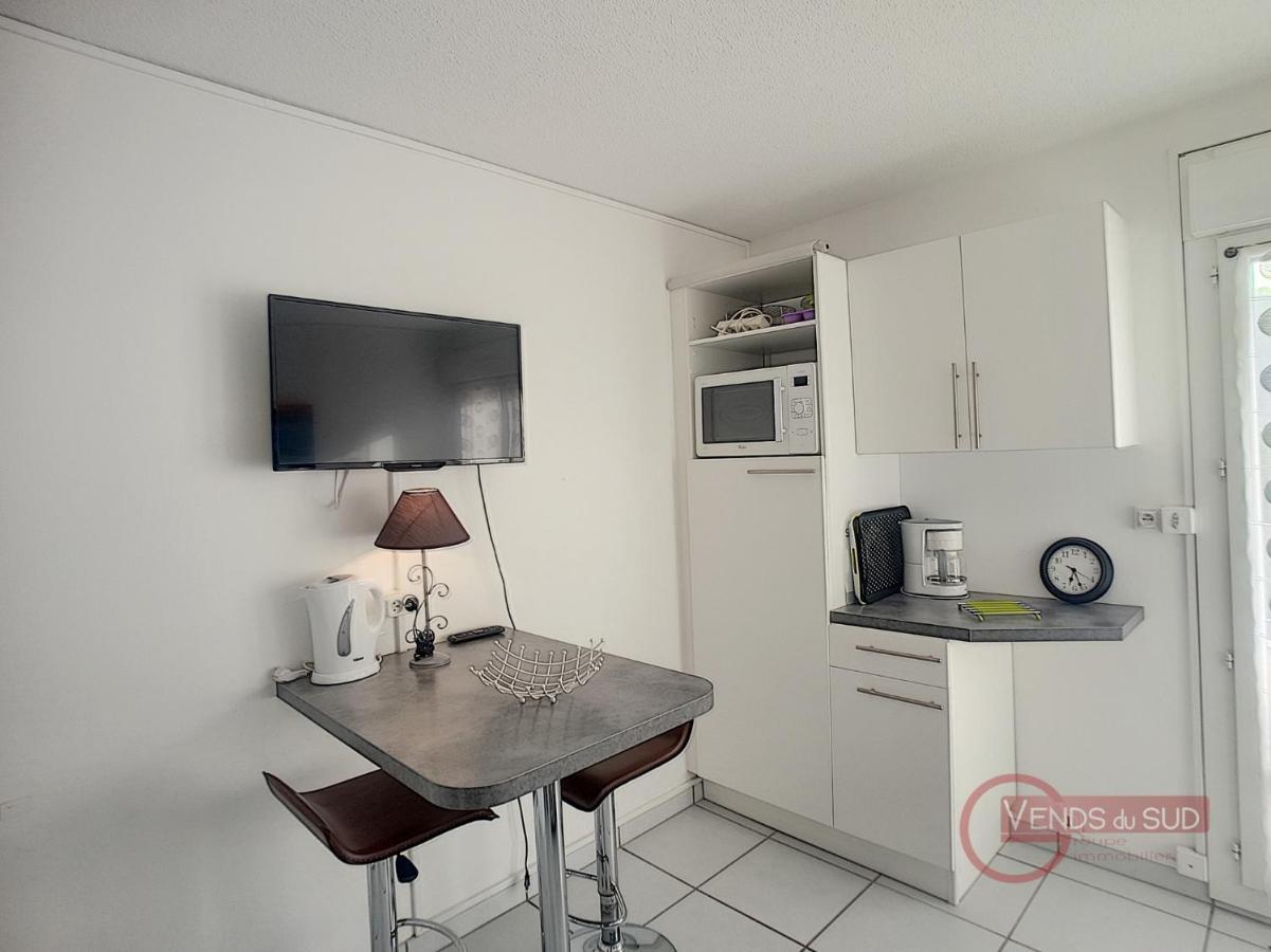 Studio Renove Avec Balcon, Animaux Acceptes, Wifi, A 650M Des Thermes - Fr-1-451-92 Lamalou-les-Bains Exteriör bild