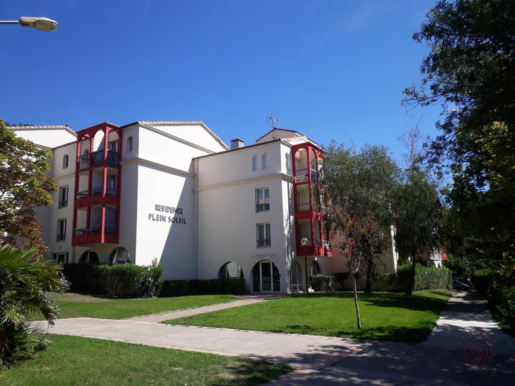 Studio Renove Avec Balcon, Animaux Acceptes, Wifi, A 650M Des Thermes - Fr-1-451-92 Lamalou-les-Bains Exteriör bild